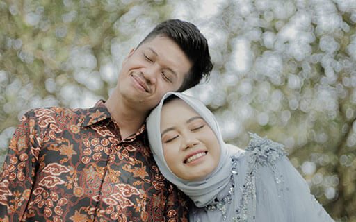 Agus & Mellani