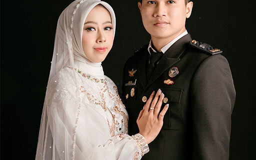Amin & Della