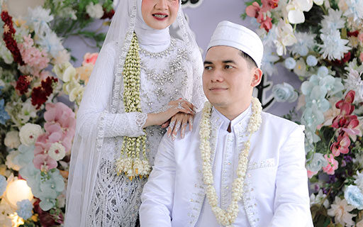 Fitria & Hidayat
